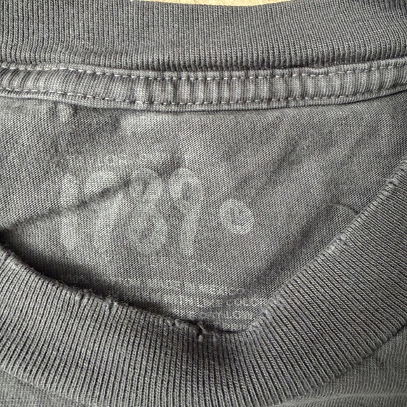 Taylor Swift 1989 "Taylor's Version" T-Shirt - Picture 4 of 8